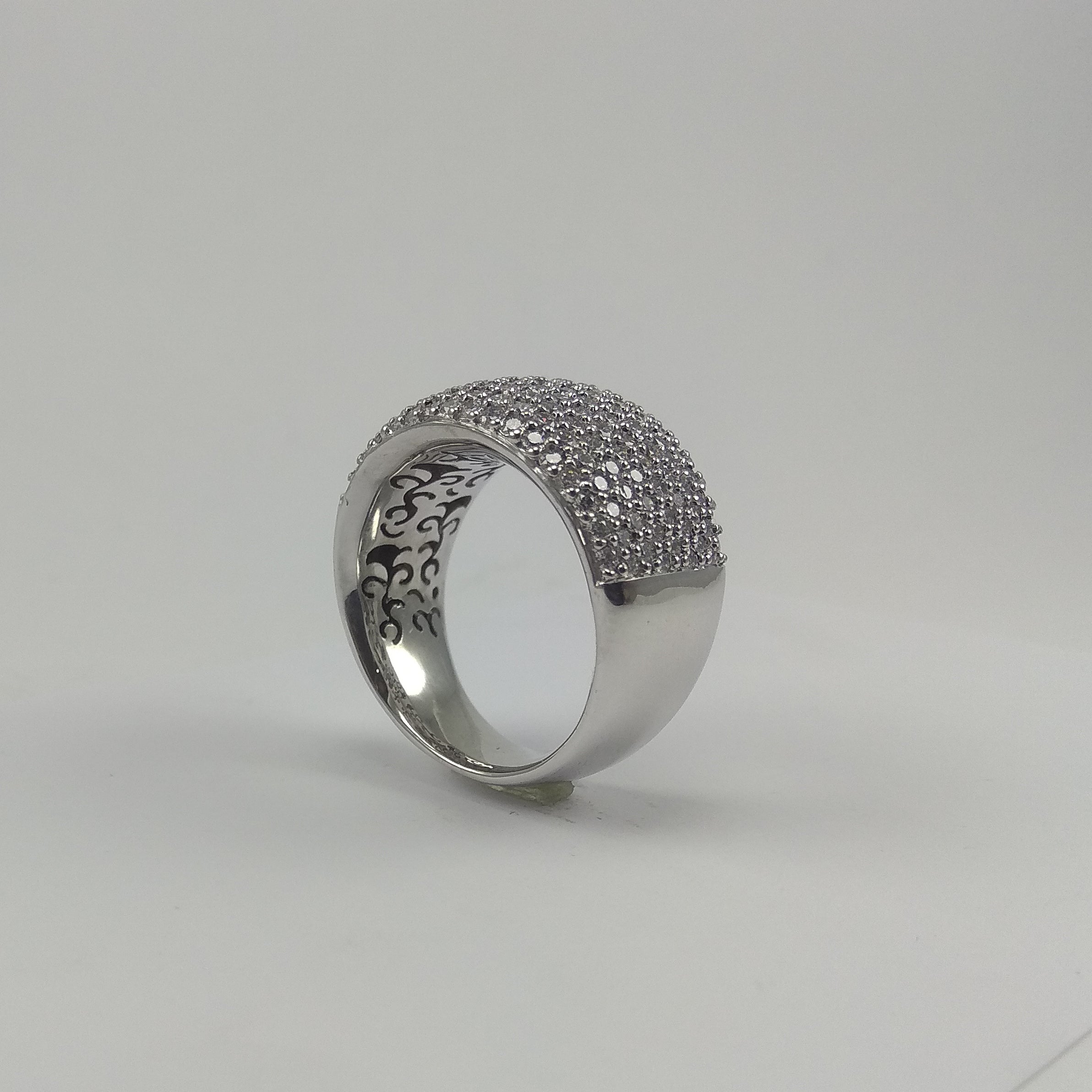 Anillo pav ancho AYUSO